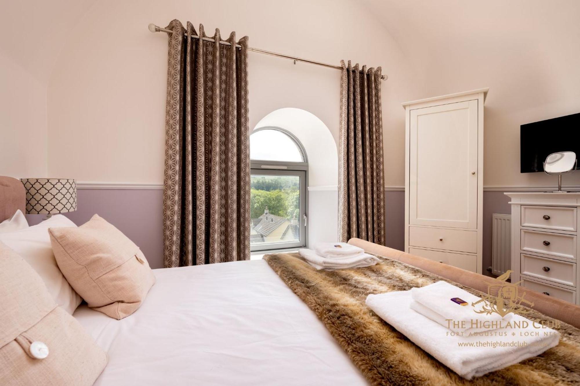 Gasthuis The Highland Club Fort Augustus