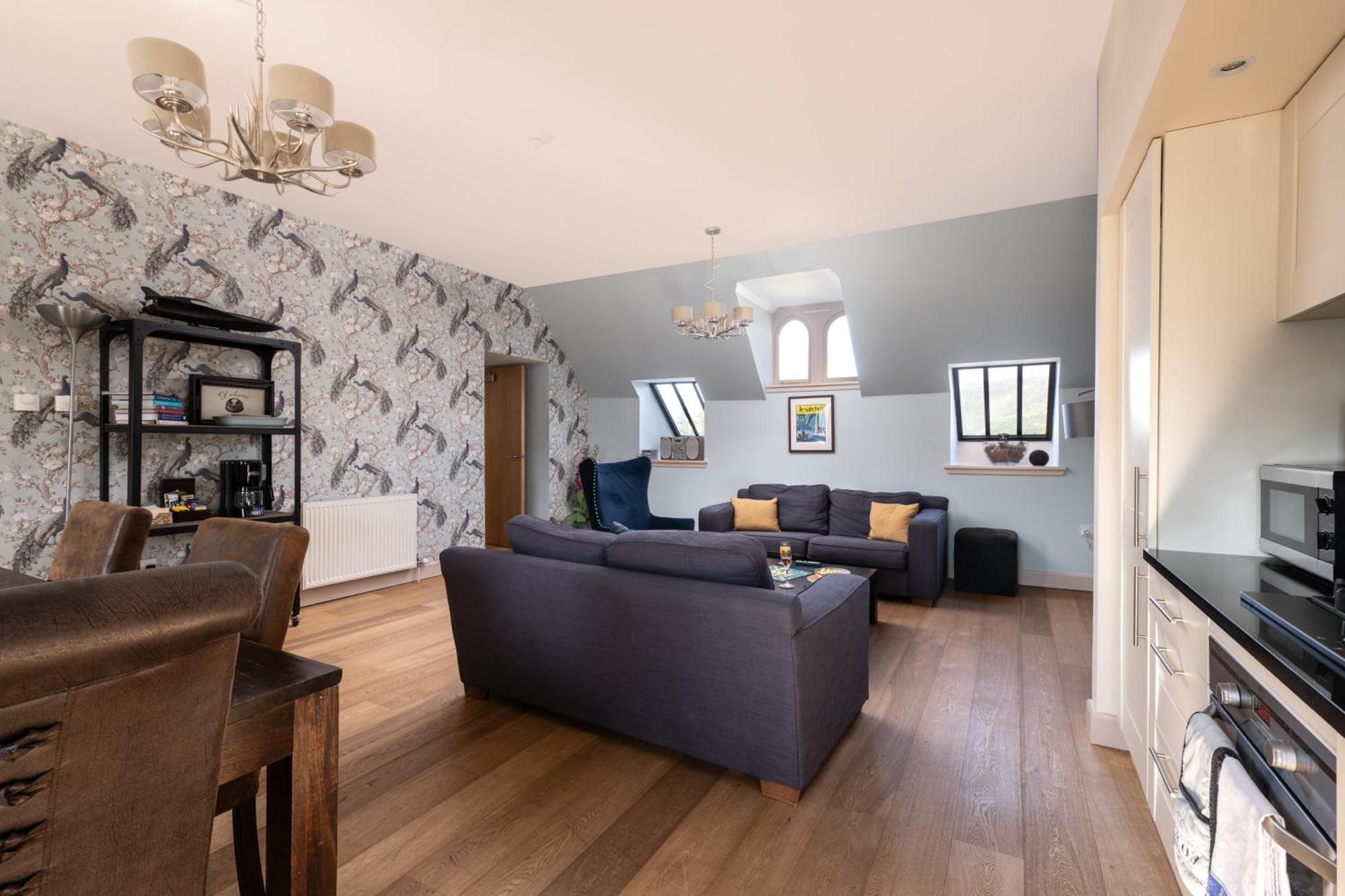 The Highland Club 4*