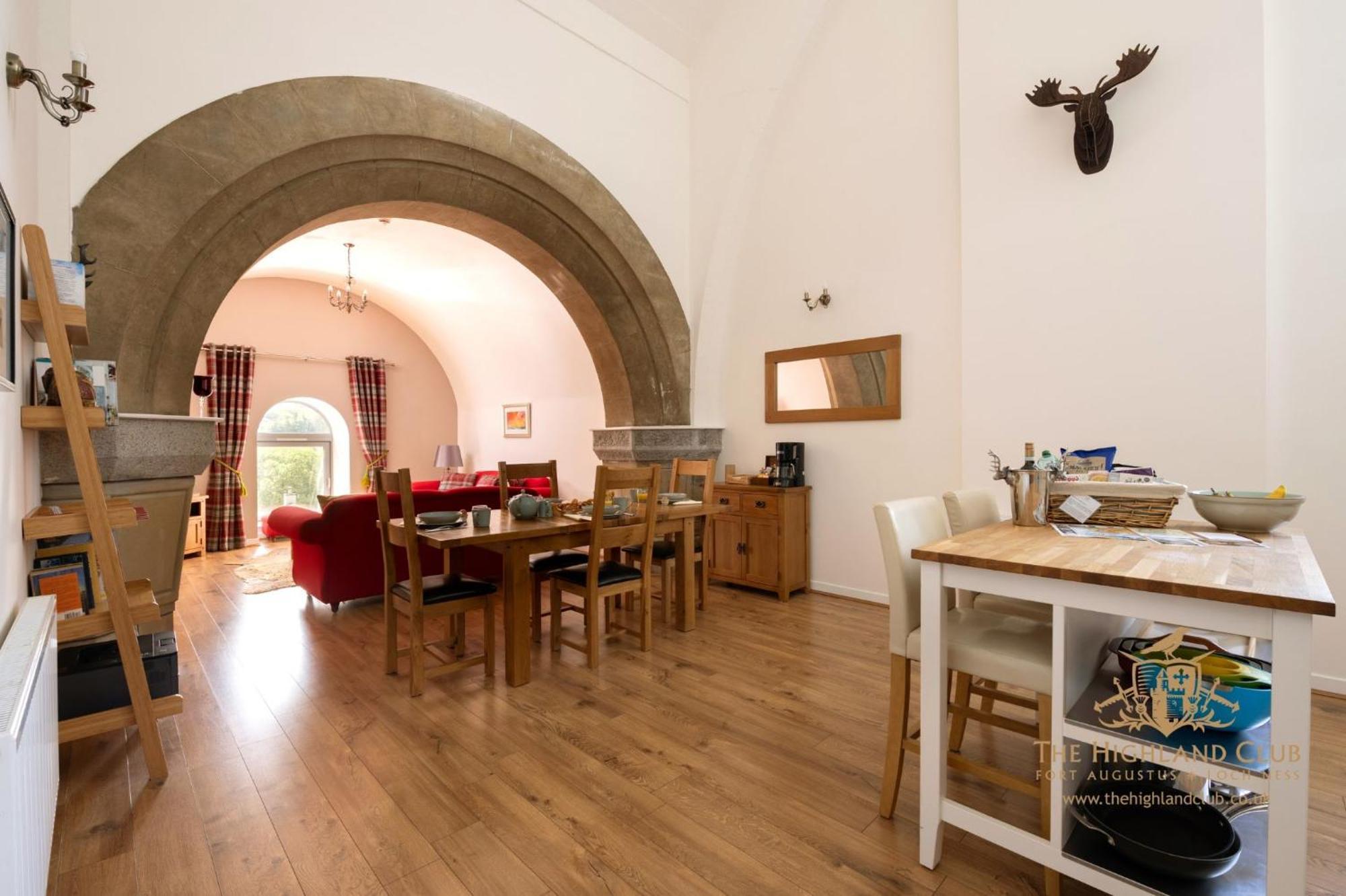 The Highland Club 4* Fort Augustus